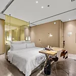 Bog Hotel